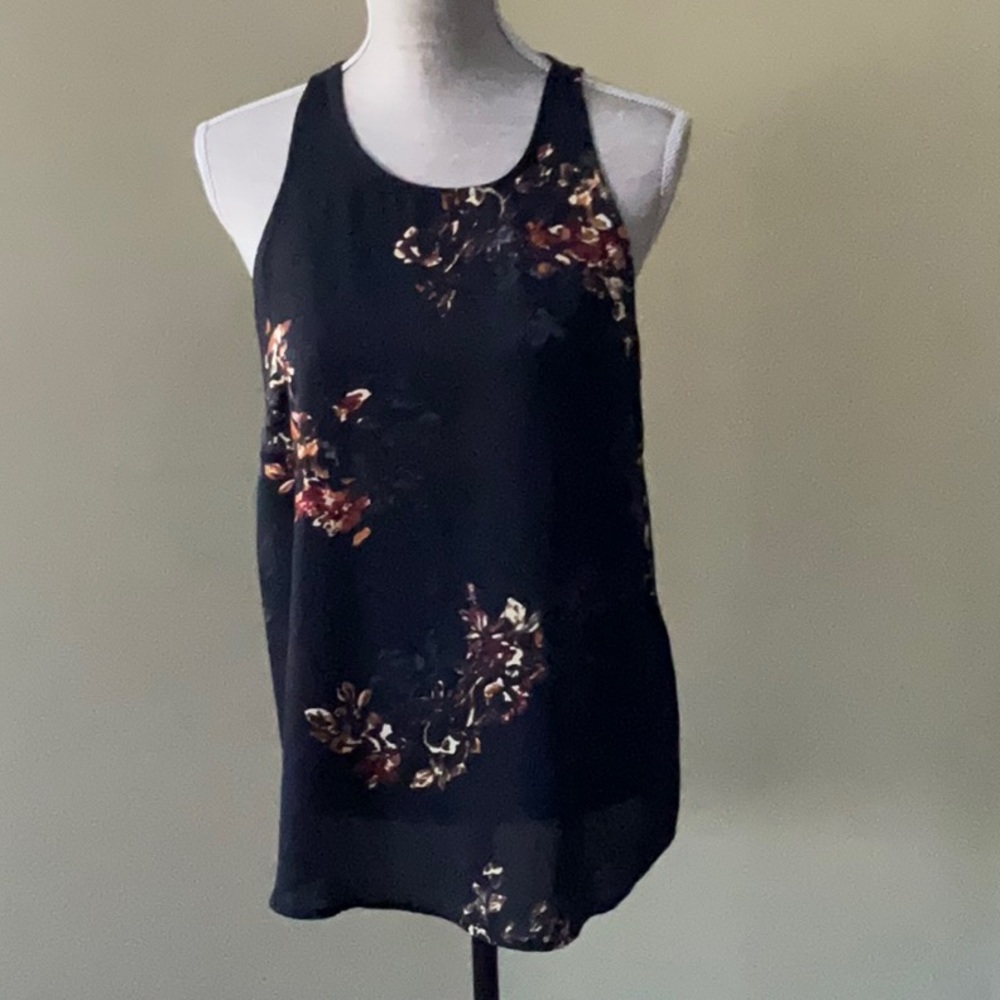 Violet & Claire size M sleeveless top sheer black with flowers